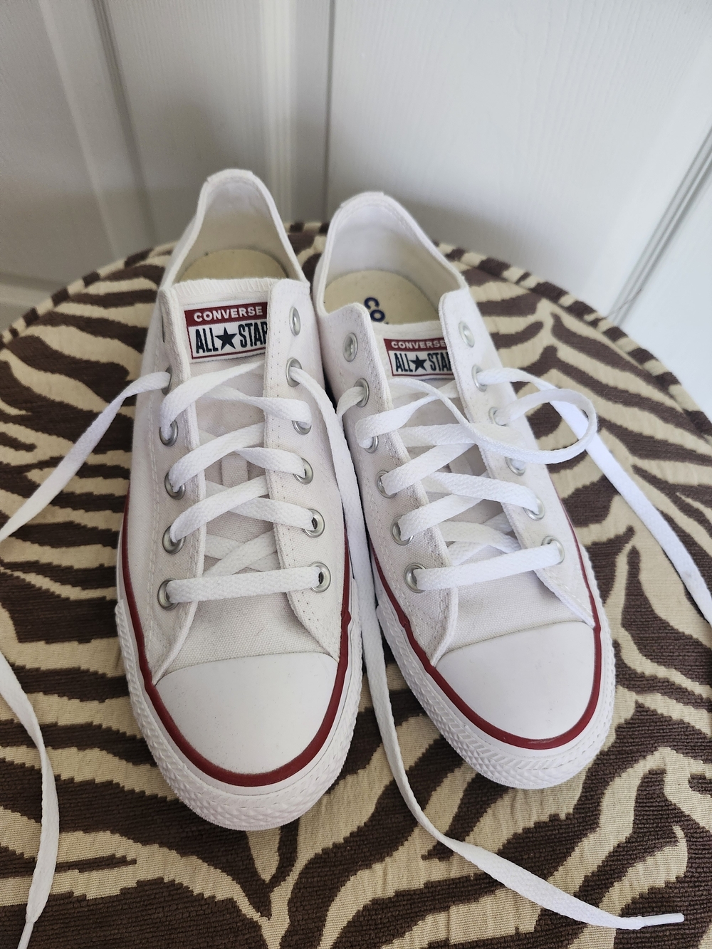 Converse White Low Top Sneakers with Red Trim